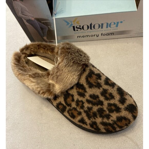 Isotoner Women's Slip On Memory Foam Eco Comfort leopard Erin Slippers S 6.5-7 - Picture 1 of 3